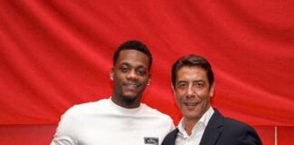 Benfica have signed former Premier League star Jhon Duran